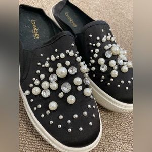 ✨Bebe Studded Diamond and Pearls Slip-Ons✨